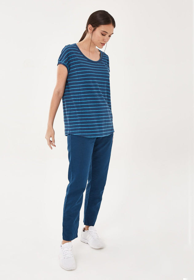 Yarn-Dyed Striped Linen Blend T-Shirt Navy / Ocean