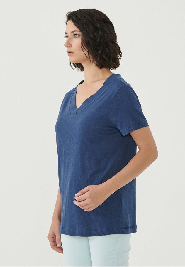 Women's Linen Blend V-Neck T-Shirt Navy
