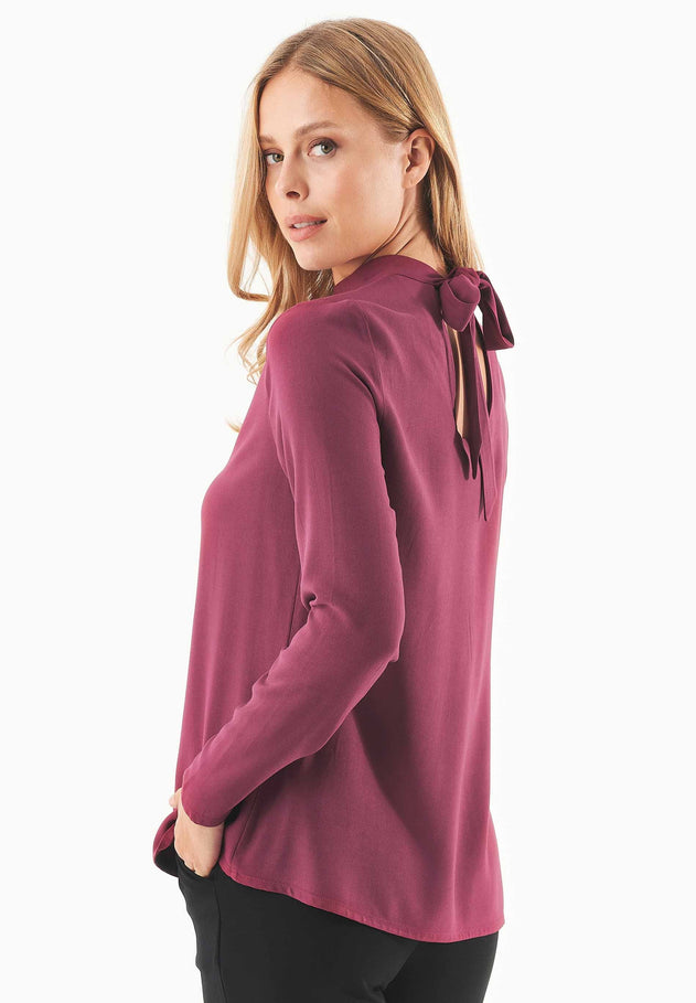 Women's Viscose Blouse With Tie At The Neck Wine