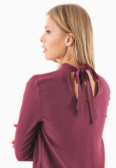 Women's Viscose Blouse With Tie At The Neck Wine