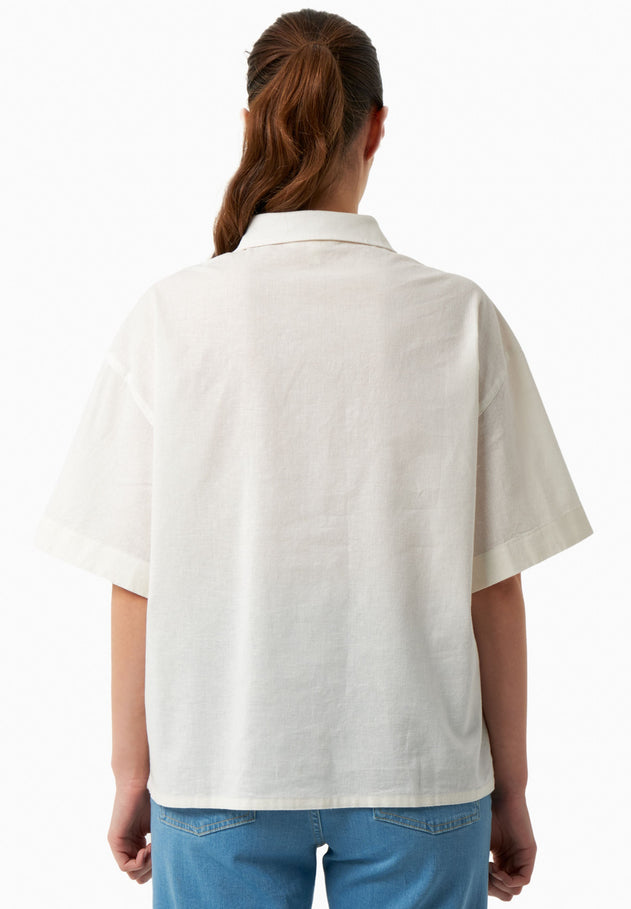 Short Sleeved Linen Blend Button-Up Off-White