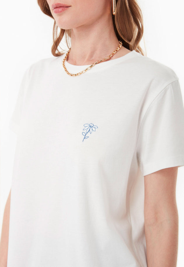 Embroidered Flower T-Shirt Off-White