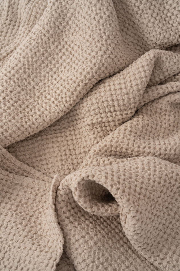 Waffle_texture_Cream_b516ed49-55ec-4d92-bc16-e253b01abe01.jpg?v=1767274574