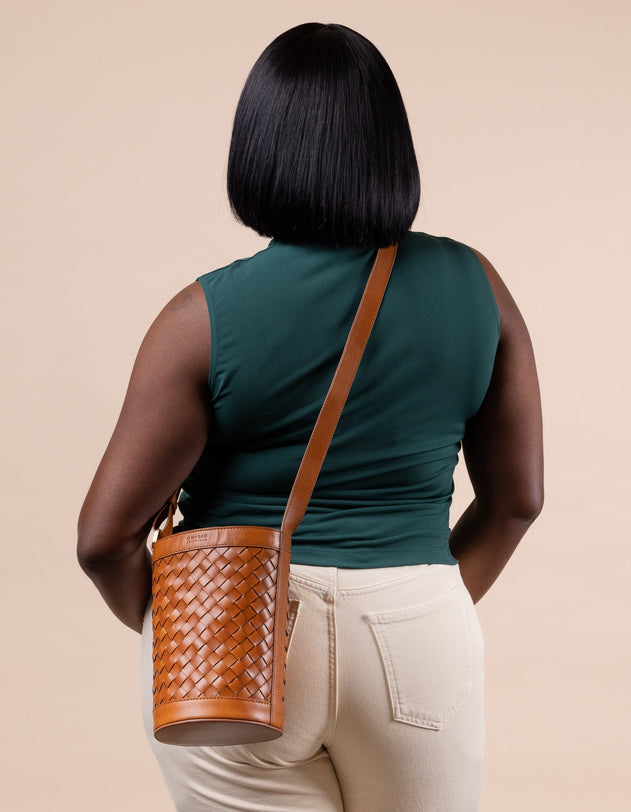 Zola Woven Leather Laukku Cognac Ruskea