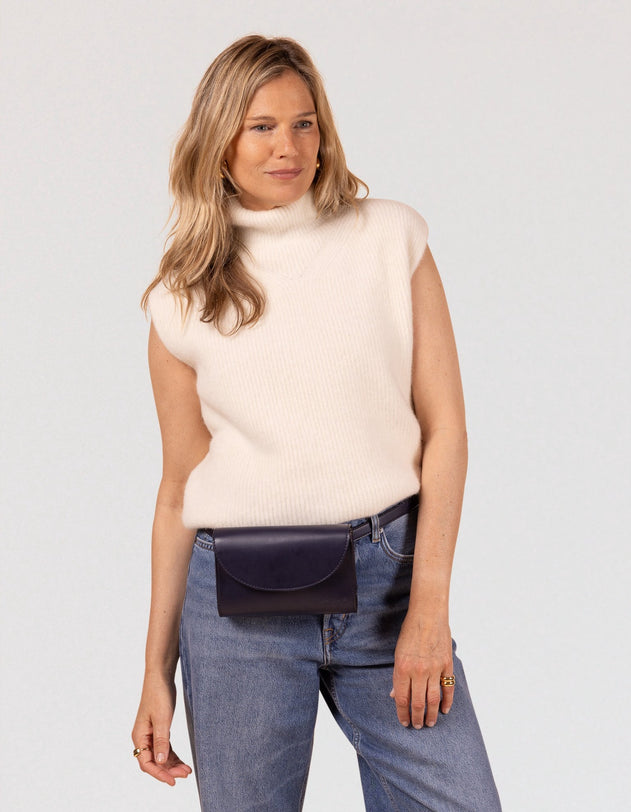 Sanne Laukku Navy
