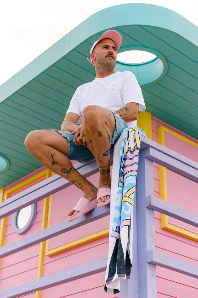 Antonyo Marest X Trendsplant Allegra Hut T-Shirt