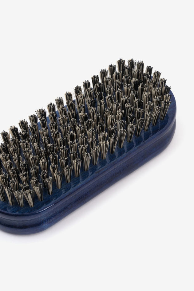 Arkivé Care Clothes Brush