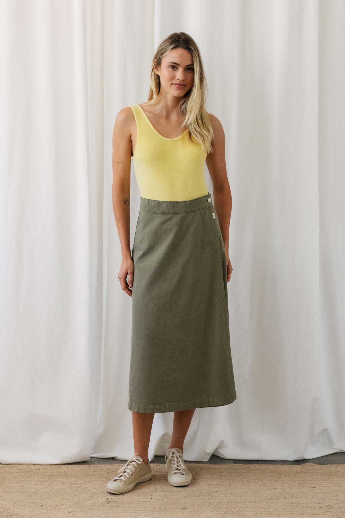 aspo-light-khaki-873870.jpg?v=1766713127