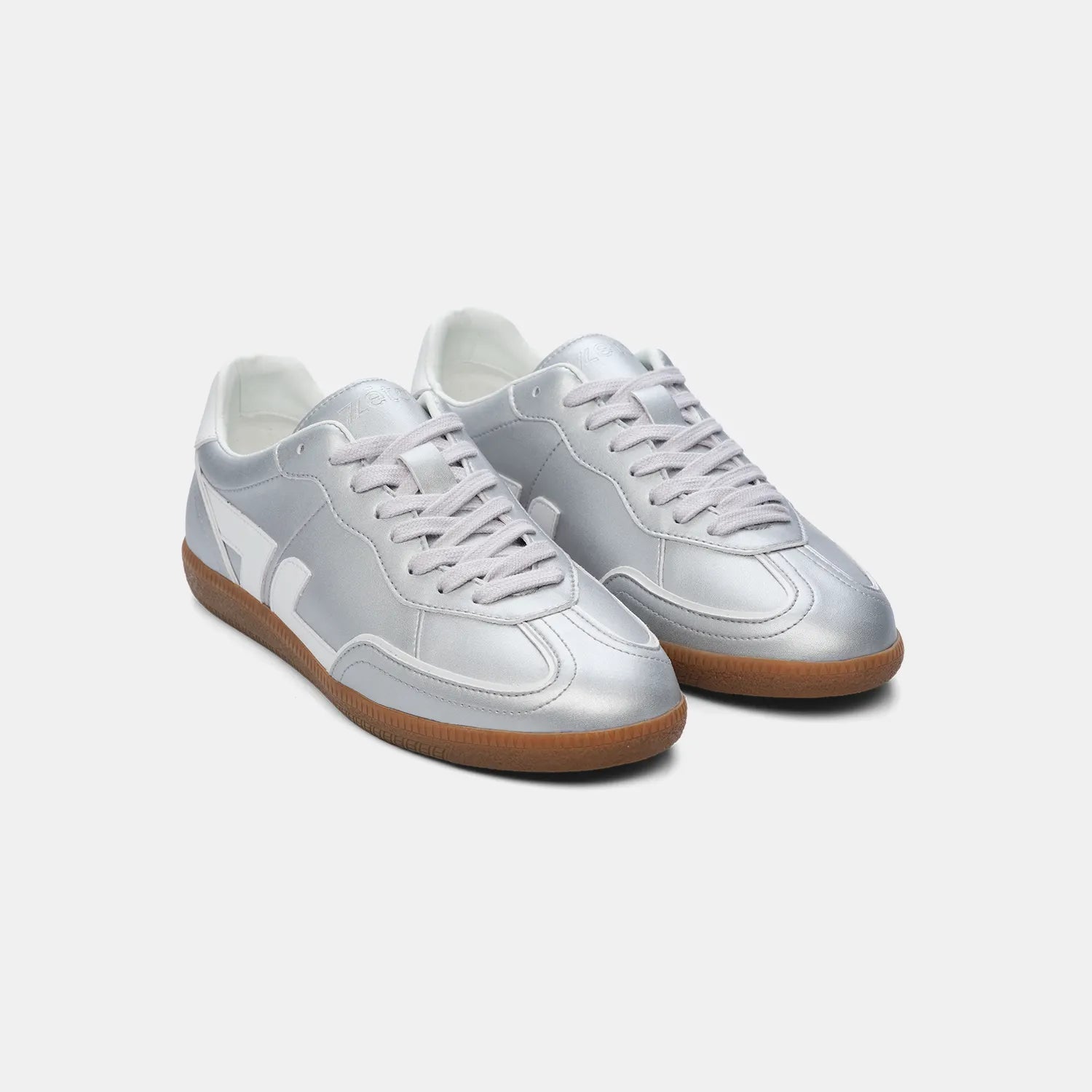 Delta Sneakers Silver