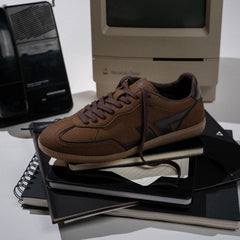 Delta Sneakers Nuts