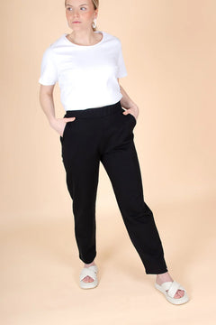 Comfy Slacks Naisten Housut Musta