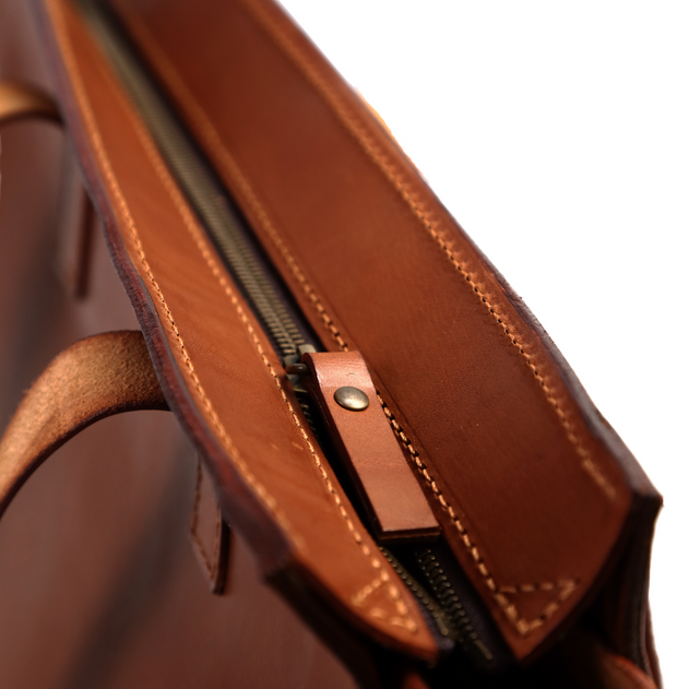Mod 126 Tote Ruskea