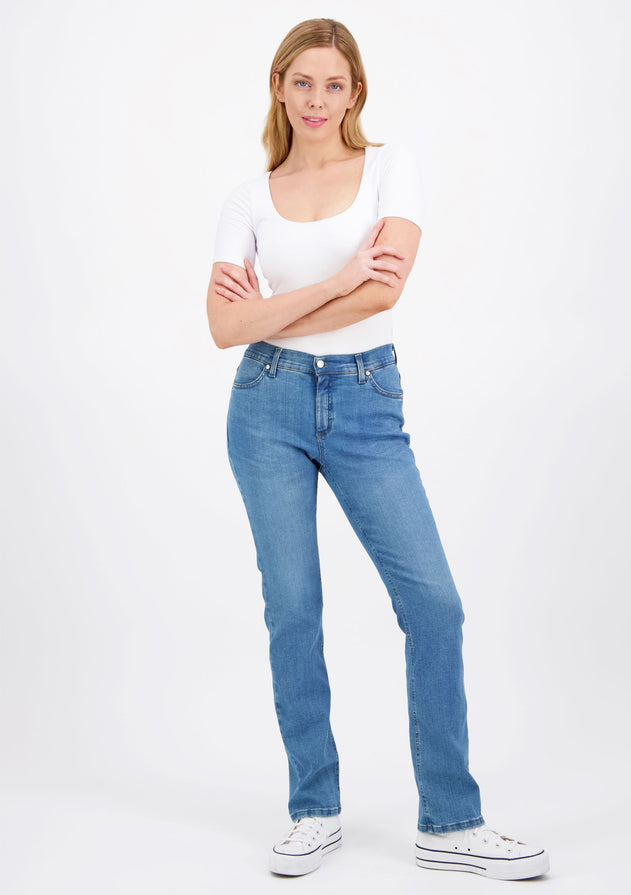 Emily Straight Leg Jeans Light Blue