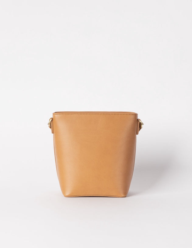 Bobbi Midi Bucket-laukku Cognac, Vegan Uppeal™