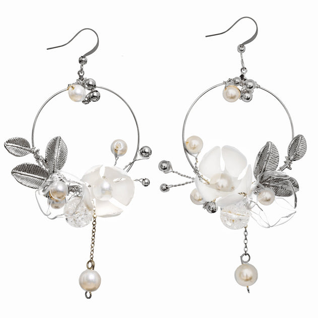 Art Nouveau Earrings White
