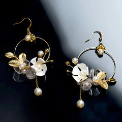 Art Nouveau Earrings White