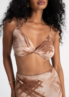 Perla Twisted Front Top Earth