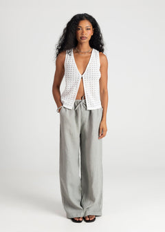 Devi Vest White