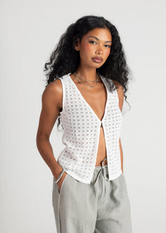 Devi Vest White