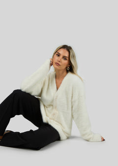 Snow Oversized Cardigan White