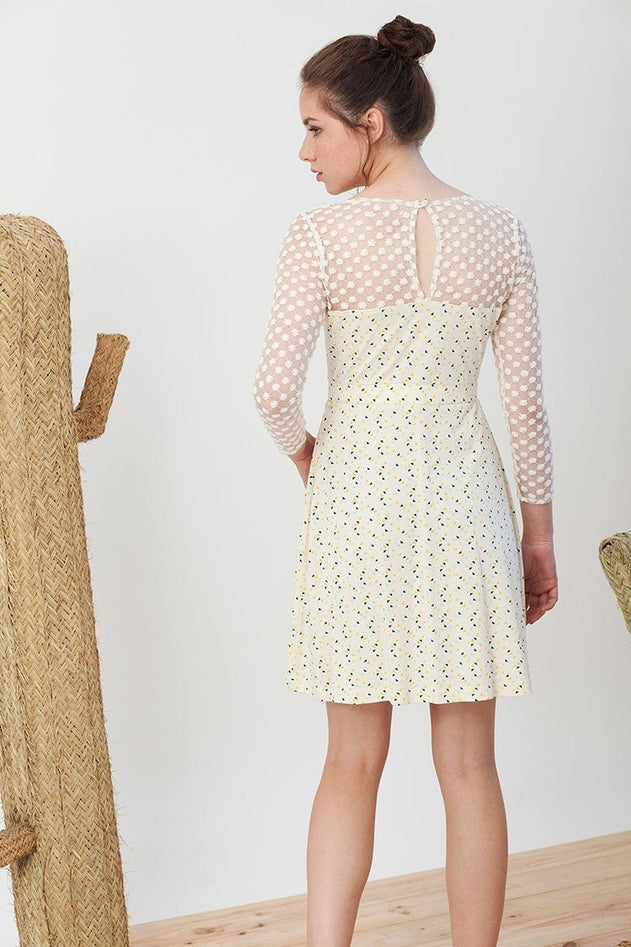 i02-04s-irina-ecru-dress-with-triangles-print-195543.jpg?v=1703571747