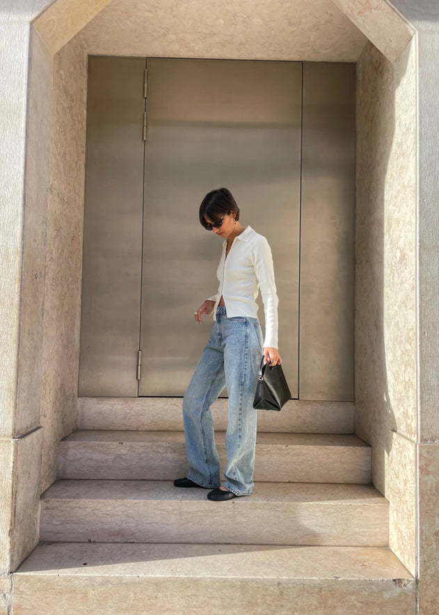 The Billie Jeans Medium Light Blue