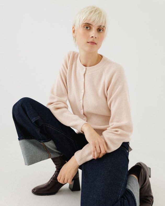indraja-dusty-pink-wool-cashmere-sweater-4316840.jpg?v=1768517369
