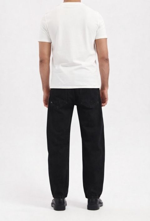 men-sustainable-jeans-ben-mid-baggy-black-vintage-full-body-back-2.jpg?v=1769608039