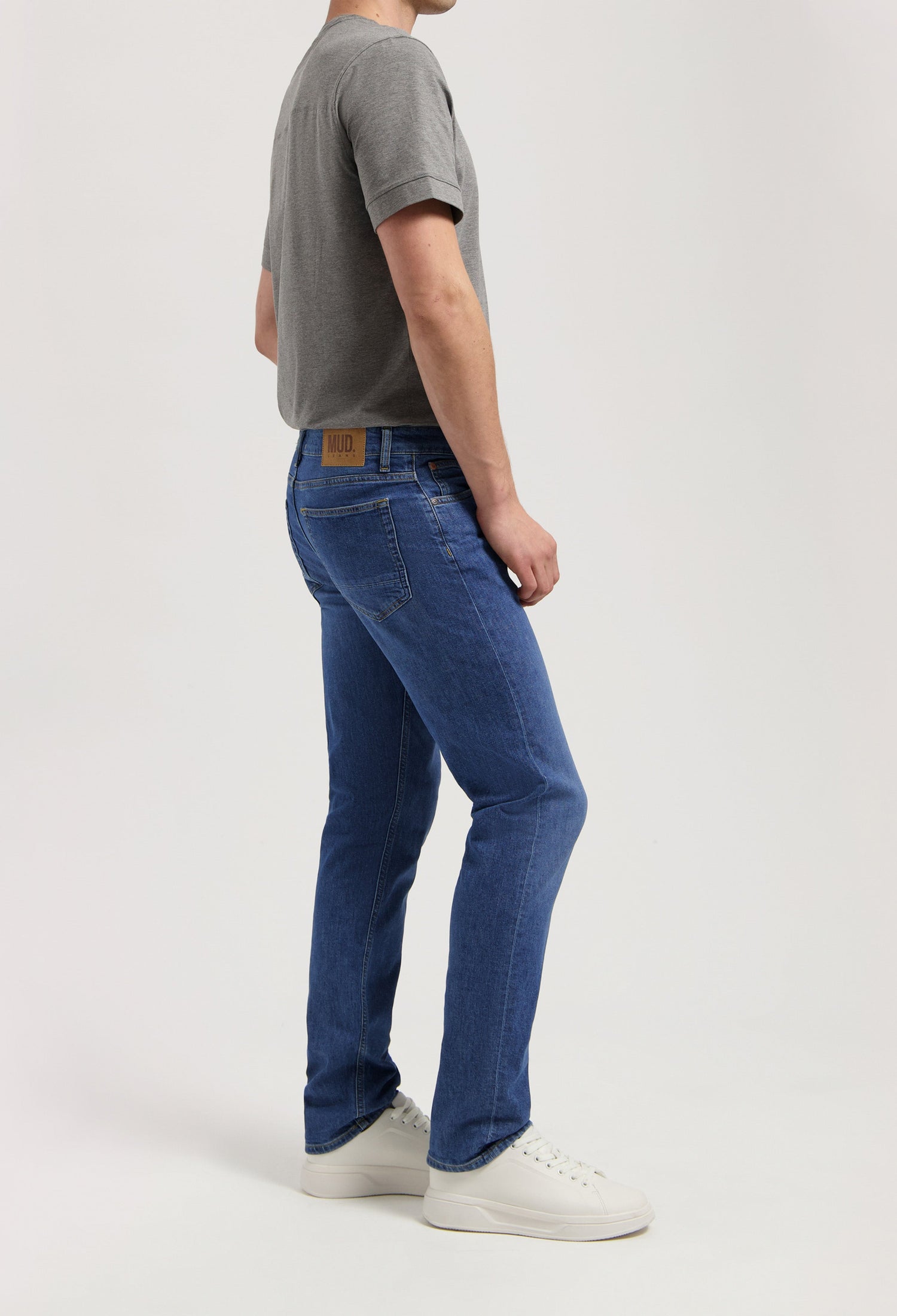 Bryce Mid Straight Jeans  Authentic Indigo