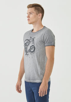 Men's Garment-Dyed T-Shirt Bicycle Print Shadow