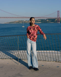 Casual Chic Print Shirt Scarlet Petals - IVALO.COM