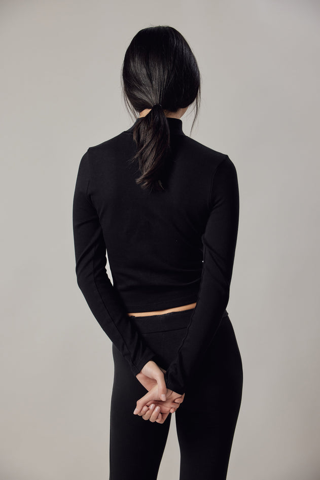 Interlock Turtleneck