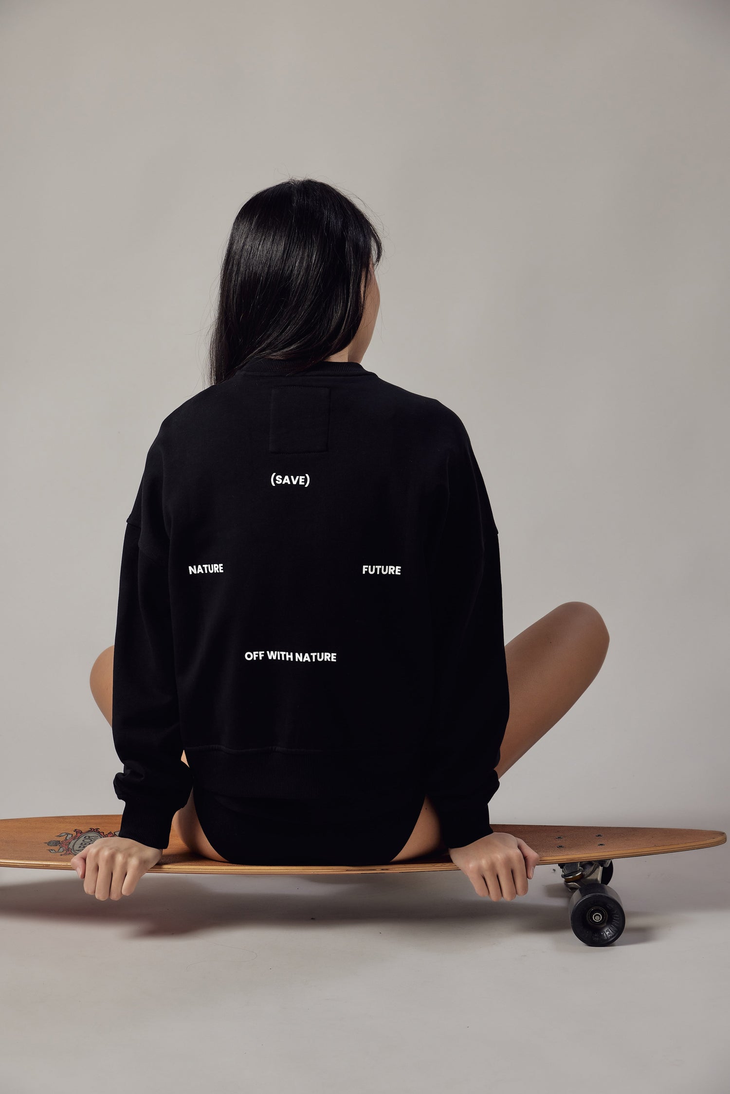 Women's Loose Fit Crewneck Sweatshirt