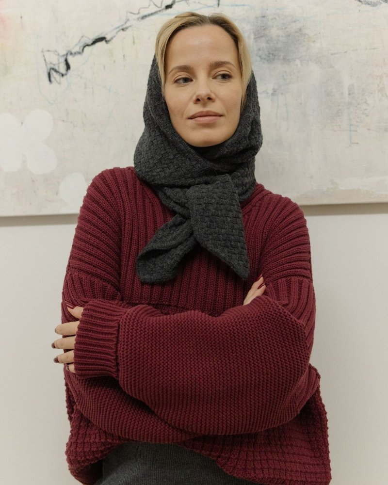 radvilaite-charcoal-cashmere-headpiece-575628.jpg?v=1759392186