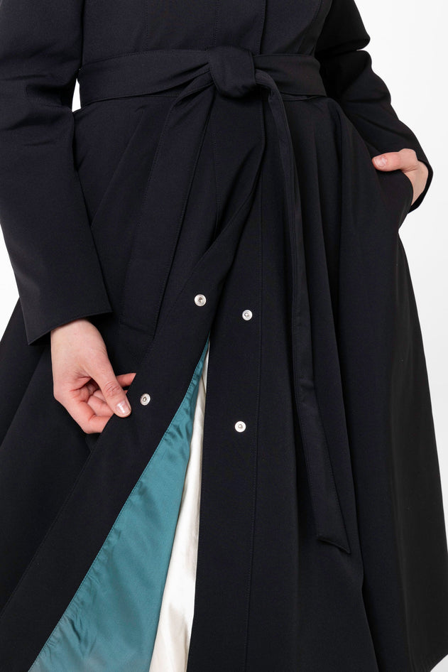 rainsisters-coat-deep-emerald-waterproof-black-lining.jpg?v=1779052151