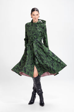 rainsisters-coat-forest-flower-waterproof-green-floral-in-motion.jpg?v=1779052832