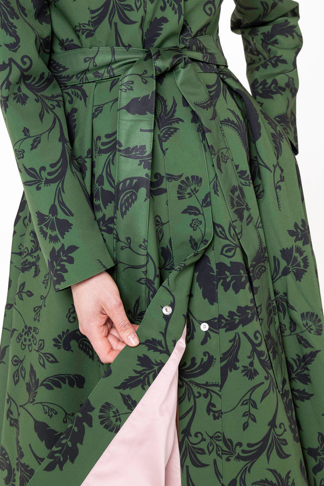rainsisters-coat-forest-flower-waterproof-green-floral-lining.jpg?v=1779052833