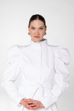 rainsisters-coat-majestic-white-waterproof-white-front-close-up.jpg?v=1779054426