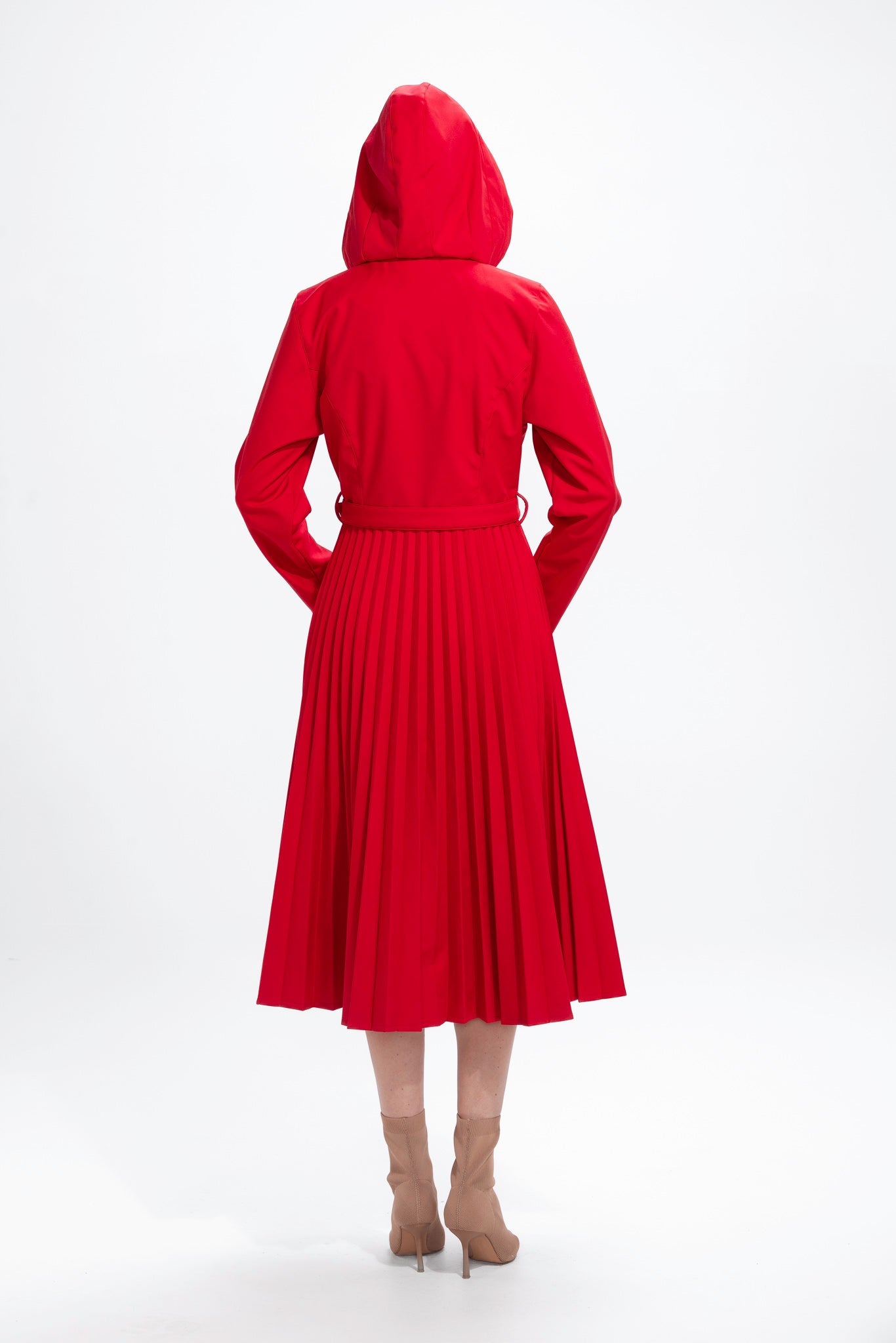 rainsisters-coat-scarlet-waltz-waterproof-red-pleated-back.jpg?v=1779057510