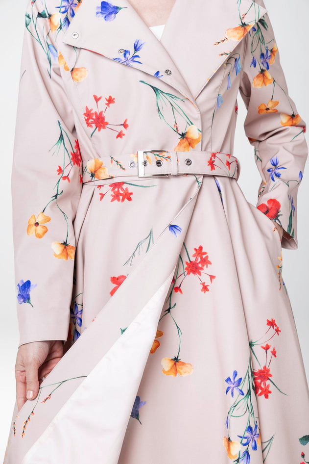 rainsisters-coat-spring-bloom-waterproof-beige-floral-lining.jpg?v=1779057666