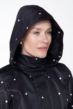 rainsisters-coat-timeless-polka-dots-waterproof-black-dots-hood.jpg?v=1779057818