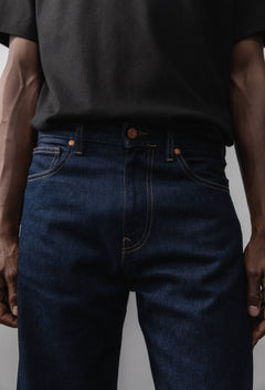 sustainable-jeans-men-ben-mid-baggy-dry-detail-2.jpg?v=1765358968