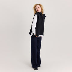 tamsilk-8086-neuleliivi-musta-2-1800x1800.jpg?v=1769151639