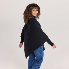 tamsilk-9092-klassikko-poncho-musta-1-1800x1800.jpg?v=1761808709