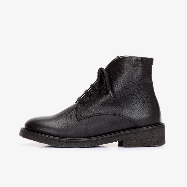 Ola Crepe Boots Black