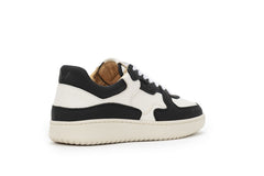 The Sonder Sneakers White Black