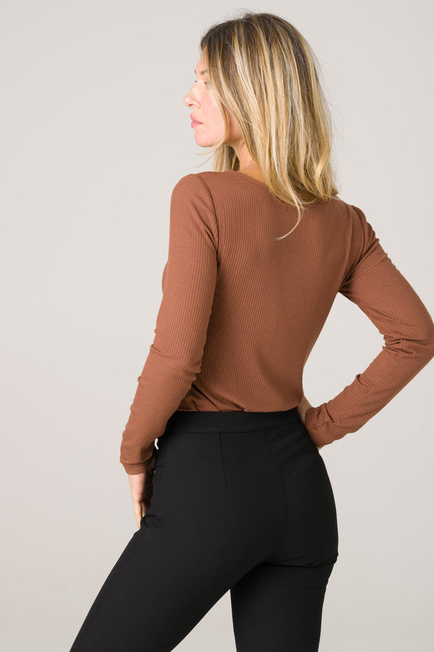 Mehonia Long Sleeve Brown