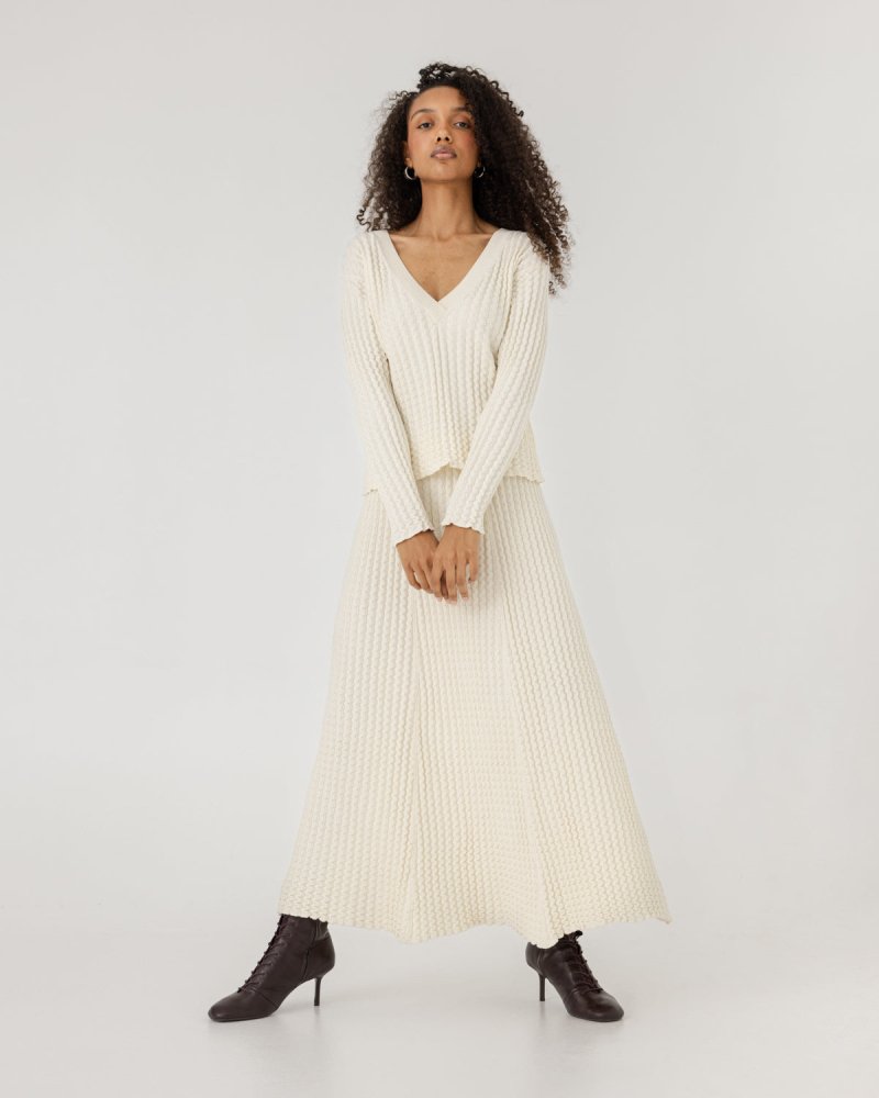 vagos-sea-salt-a-line-skirt-4295235.jpg?v=1761872319