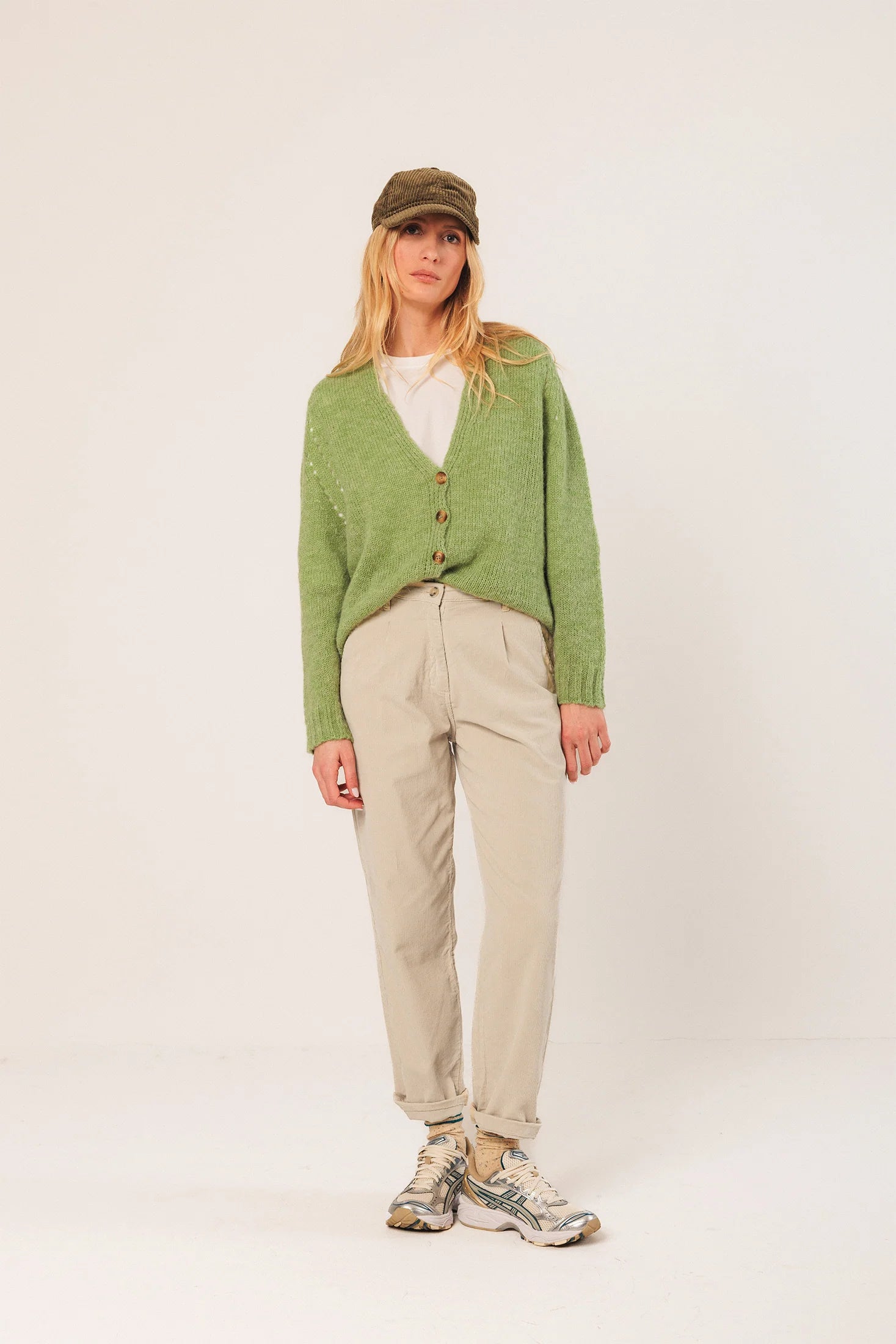 Corduroy Carrot Pants Beige