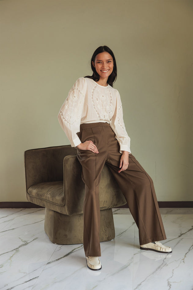 Romantic Embroidered Blouse White